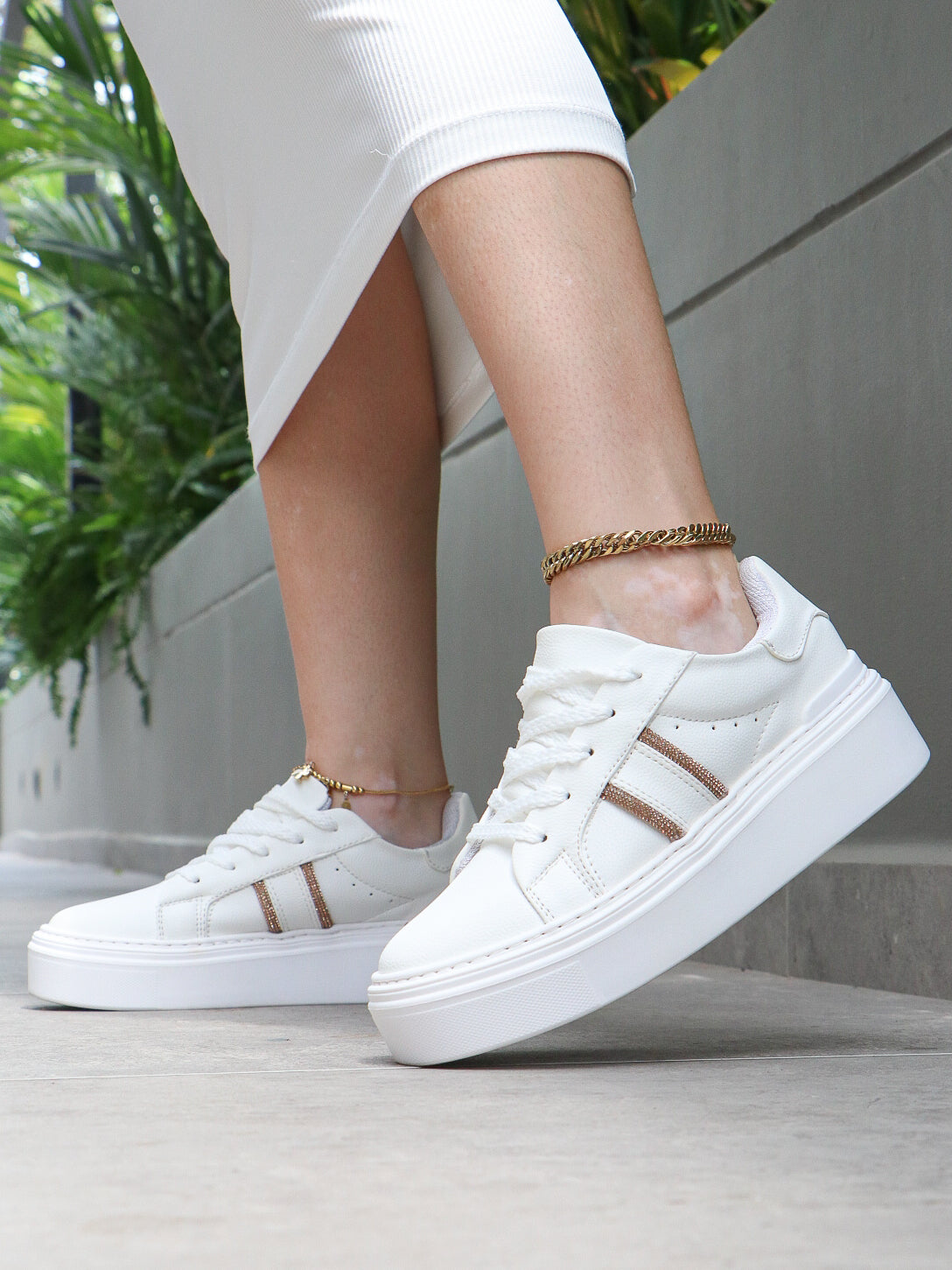 CALZADO DEPORTIVO DAMA